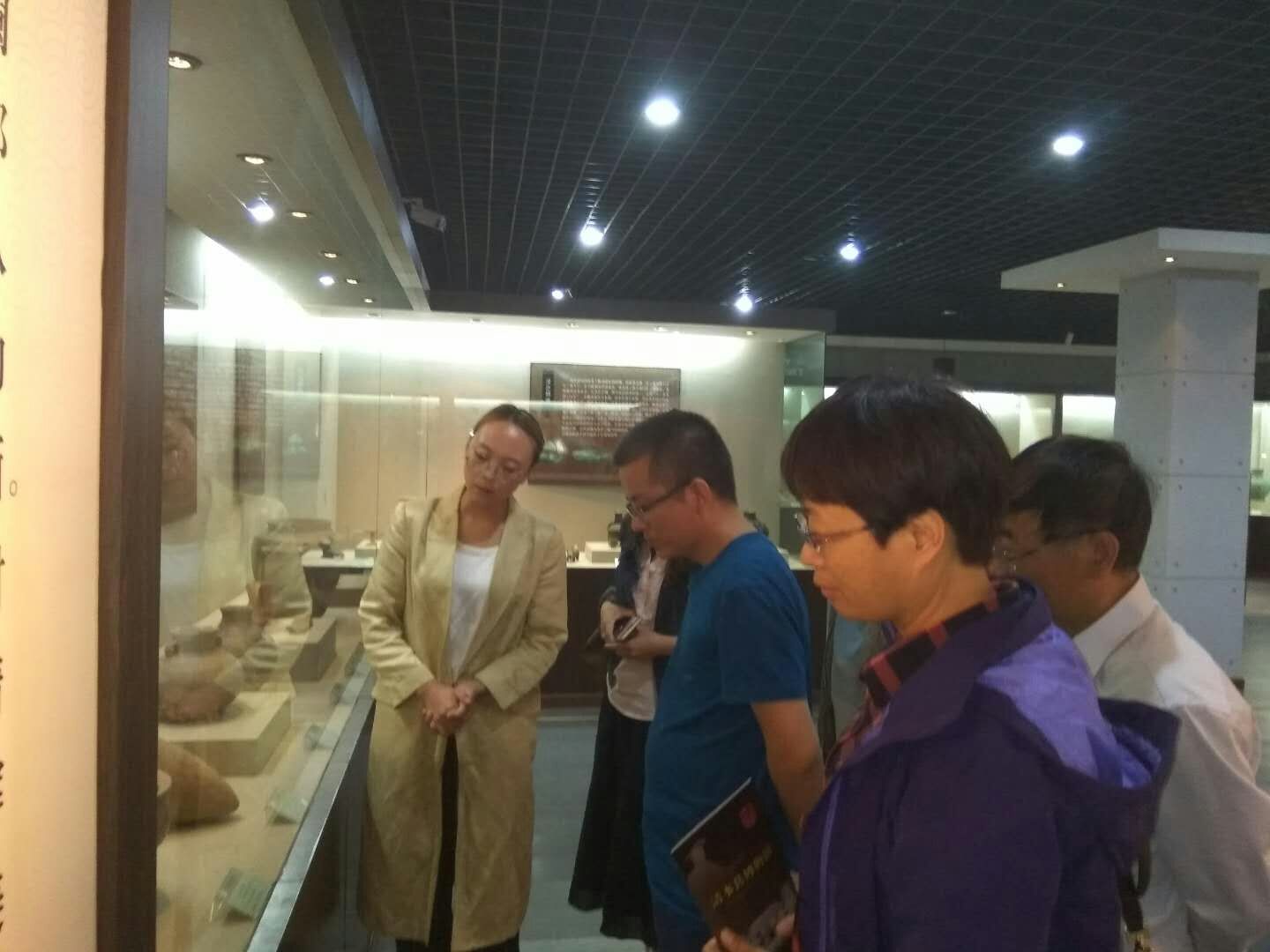 教职工参观清水县博物馆